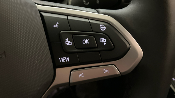 Volkswagen ID.4 210kW Match Pro 79kWh 5dr Auto Electric Estate - Image 18